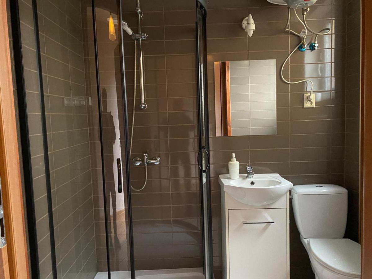 Pod Lipami Vandrarhem Kolczyglowy Exteriör bild